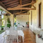 Du Parc Hébergement de vacances Genouille (Charente-Maritime)