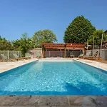 Hébergement de vacances Du Parc Genouille (Charente-Maritime)