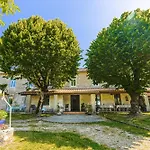 Du Parc Hébergement de vacances Genouille (Charente-Maritime)